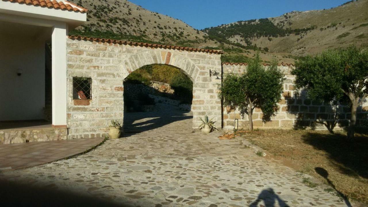 Case Susinna Torretta Capaci Buitenkant foto