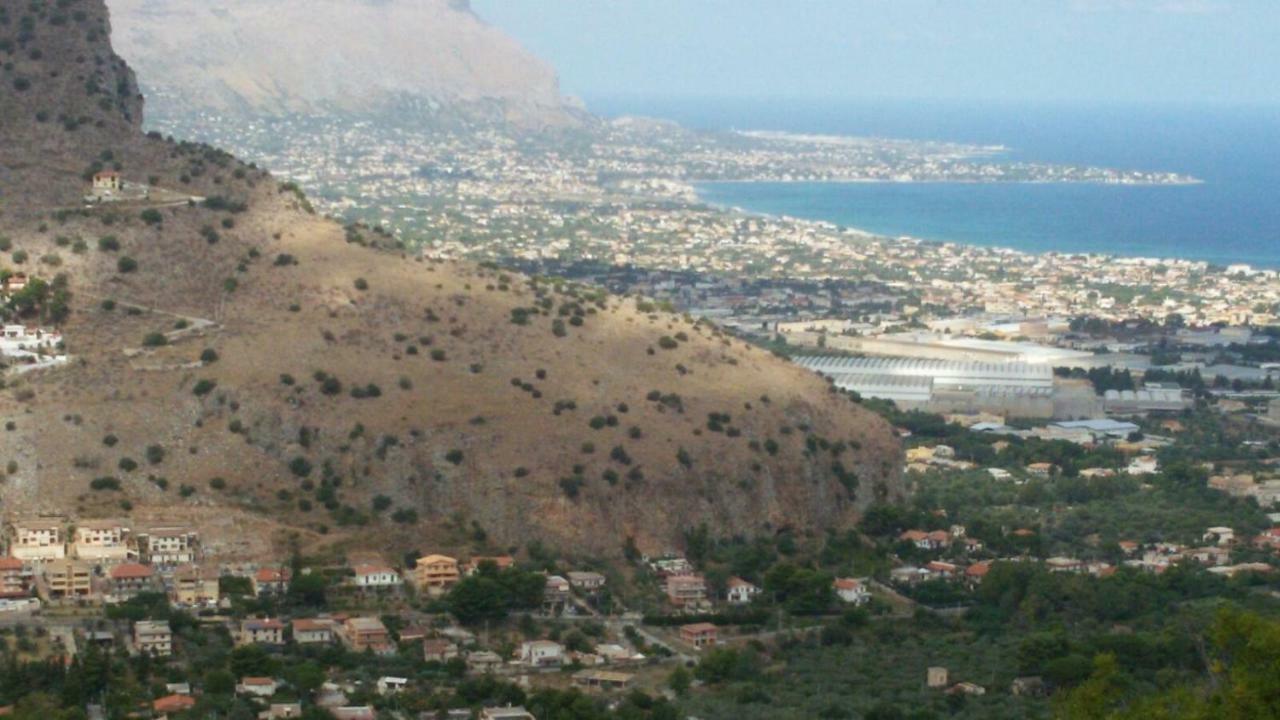Case Susinna Torretta Capaci Buitenkant foto