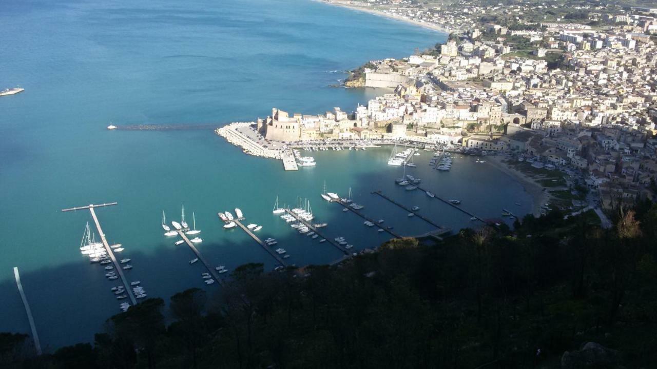 Case Susinna Torretta Capaci Buitenkant foto